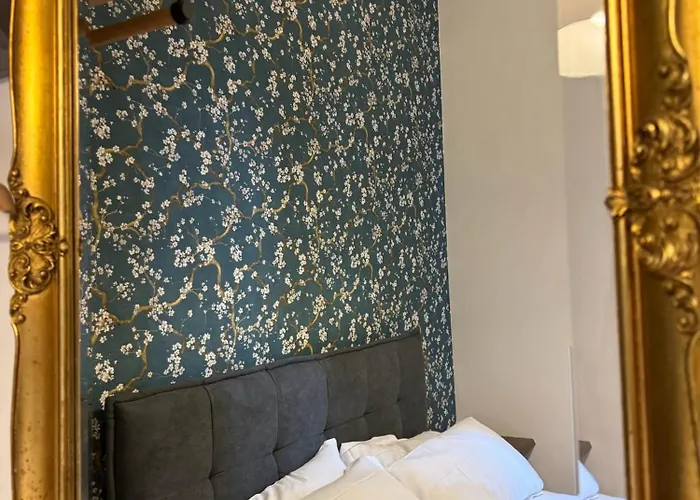 Noi Luxury Colosseum Hotel